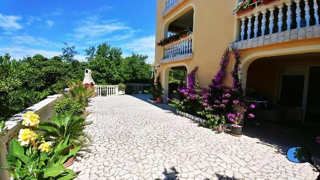Apartments Hilda Crikvenica 0*,  Croatia